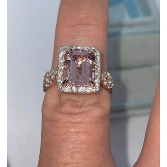 Pink Emerald cut Gemstone Ring in Rose Gold alloy setting- size 8 - Picture 5 of 8